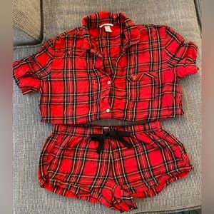 Victoria’s Secret pj set. Size S. Worn once!